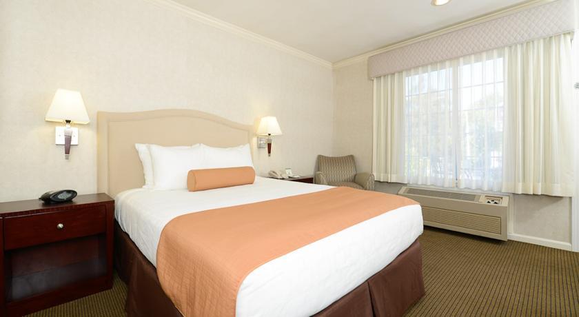 Отель Best Western Plus Riviera