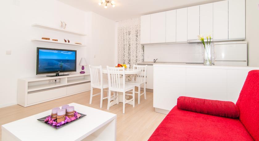 Апартаменты Avenue Apartment