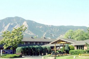 Отель Best Western Golden Buff Lodge