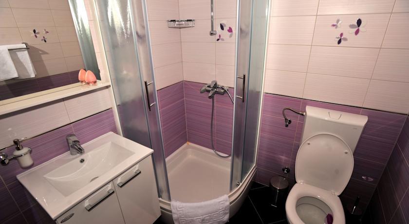 Апартаменты Apartments and Rooms Maris