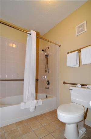 Отель Best Western Navarre Waterfront