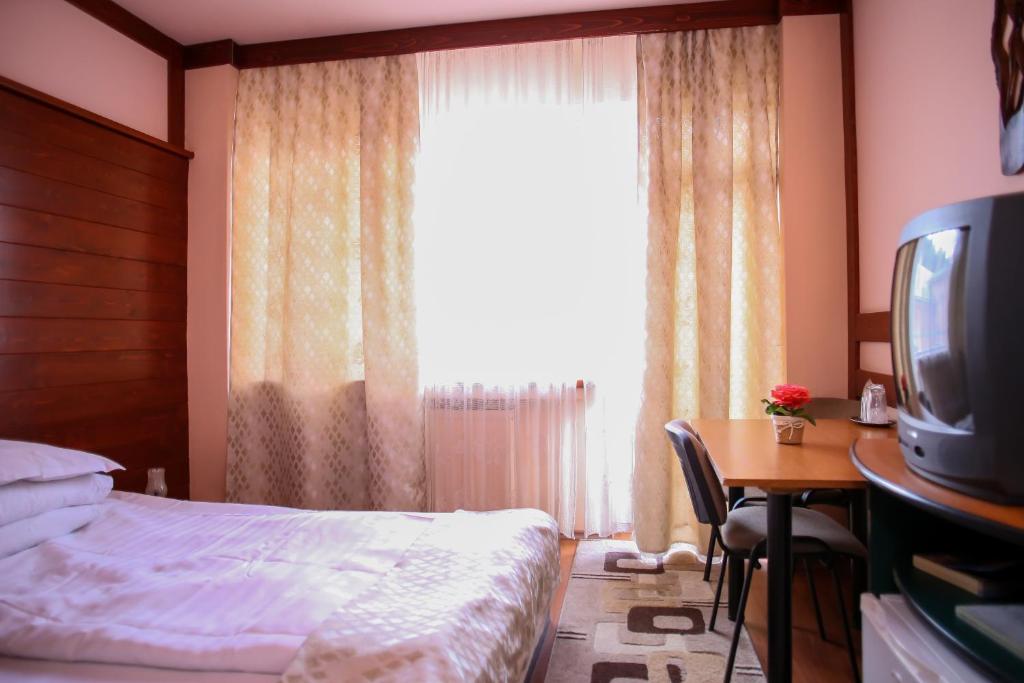 Отель Hotel Silva