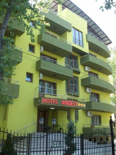 Отель Hotel Angely