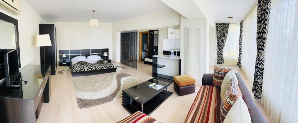 Отель Hotel Royale