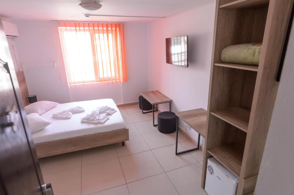 Отель Hotel Proton K3