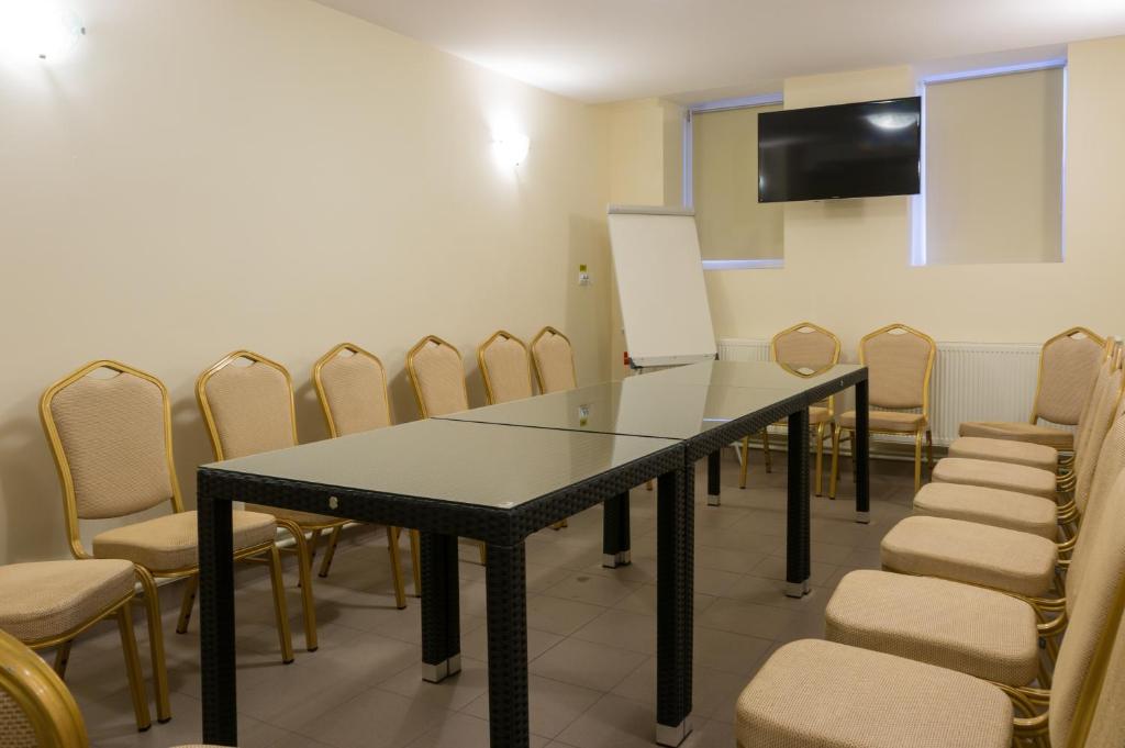 Отель Hotel Crisalpin