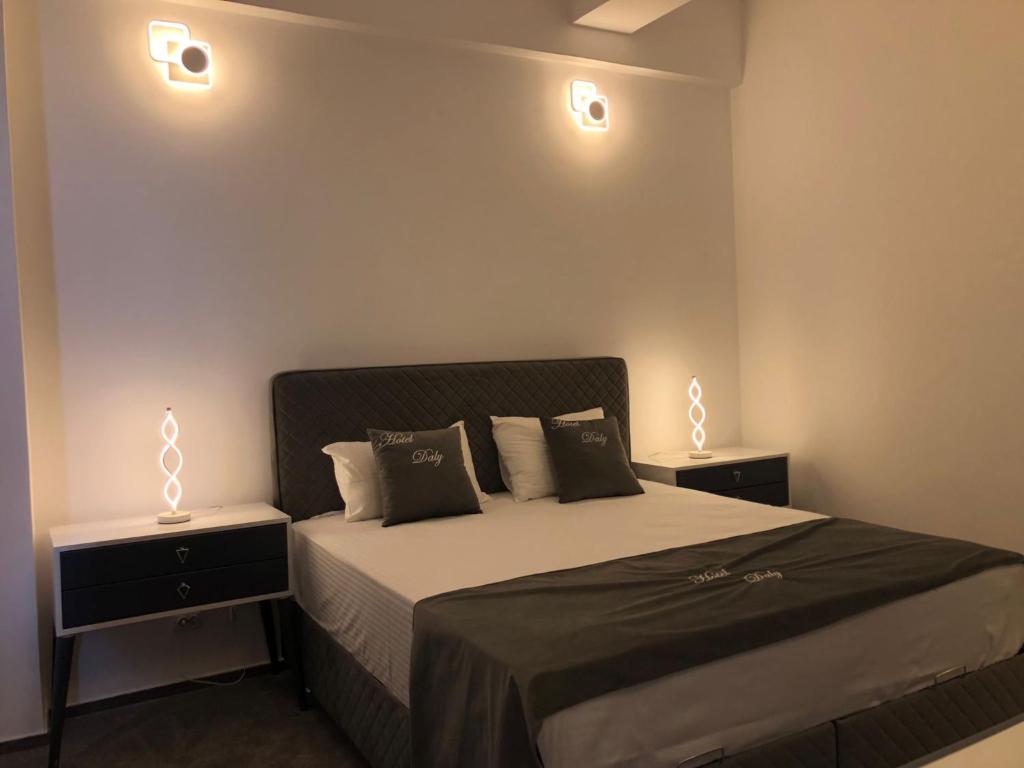 Отель Hotel Daly