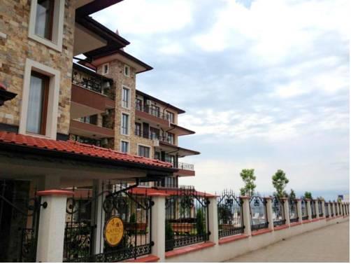 Отель Rich 3 Aparthotel