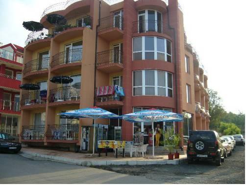 Отель Denz Hotel