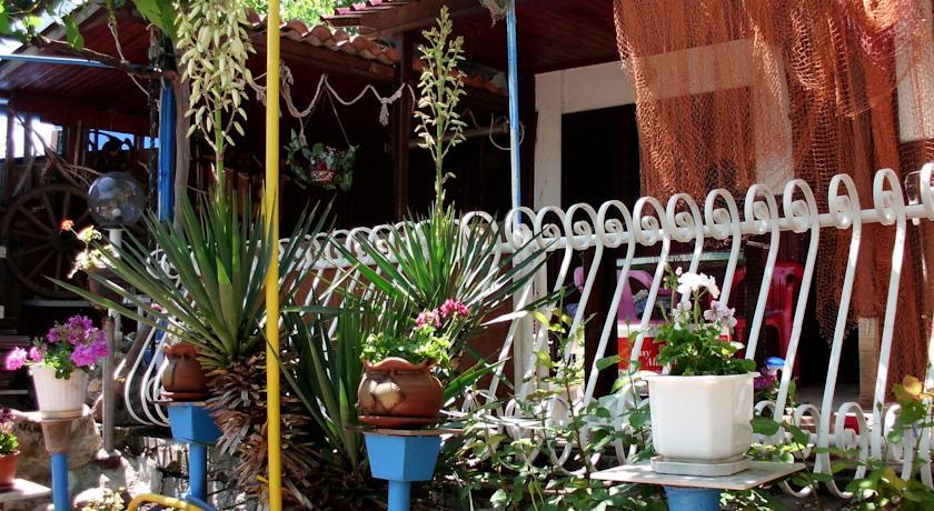 Апартаменты Smile Bungalow