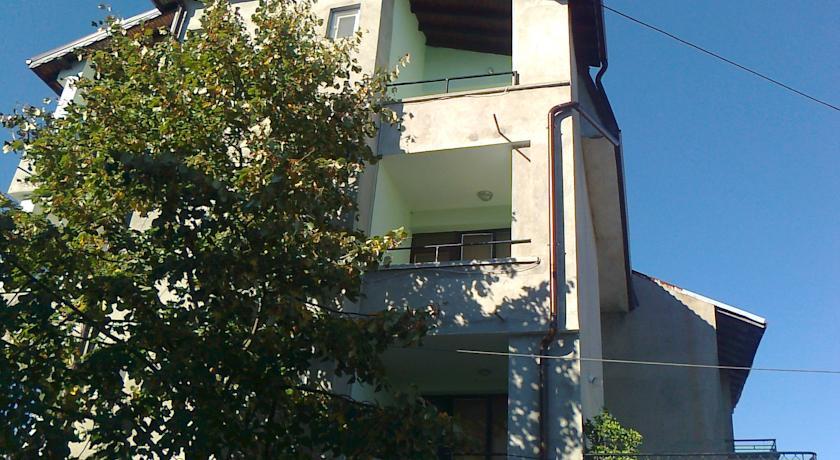 Гостевой дом Stoyanovi Guest House