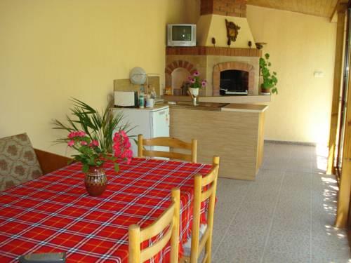 Отель Vlasevi Guest House
