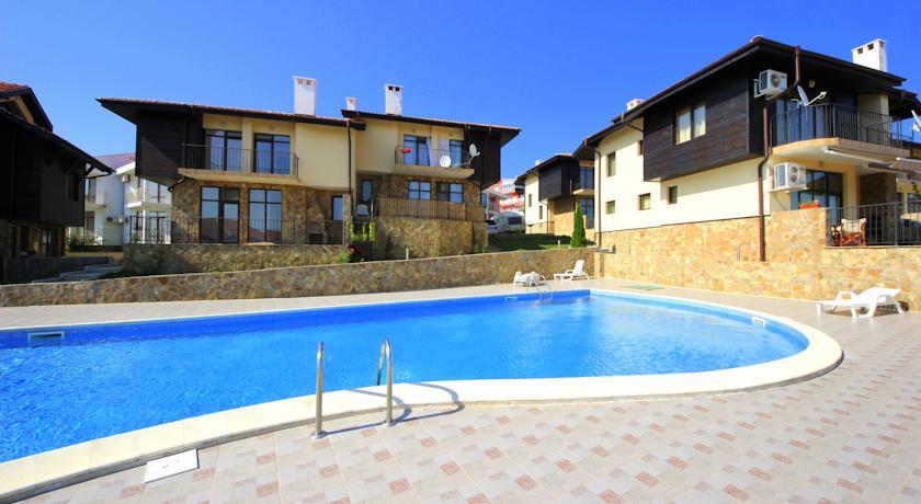 Вилла Menada Sunny Hill Villa