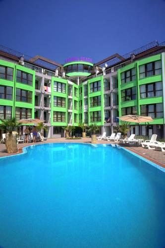 Апартаменты Laguna Beach Hotel