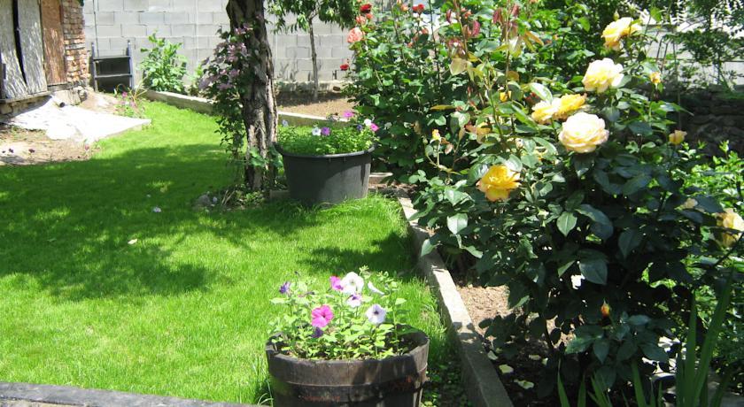 Guest House Mihalevi