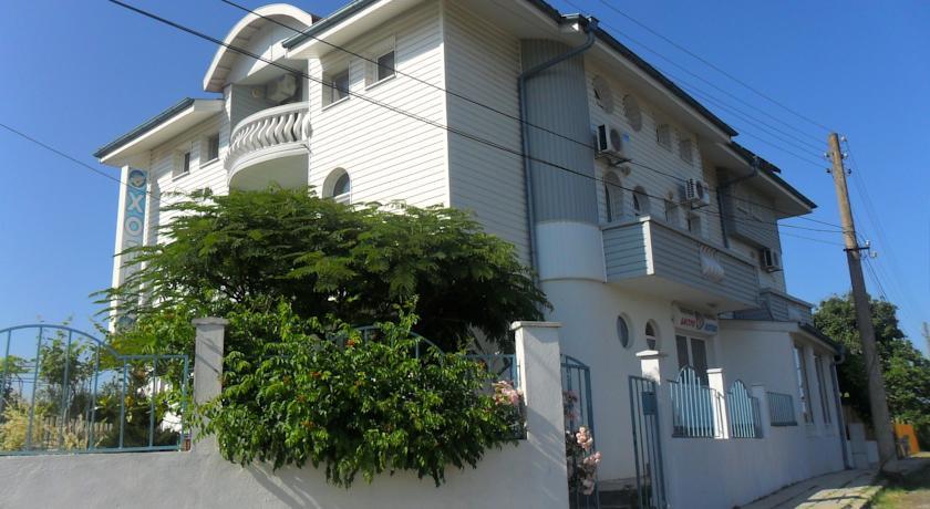 Отель Varnata Family Hotel