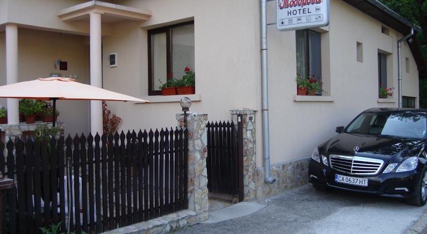 Отель Guest House Todorovi
