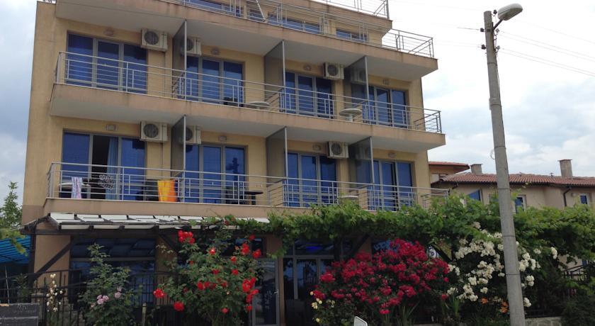Отель Afrodita Hotel