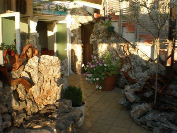 Отель Discret Hotel