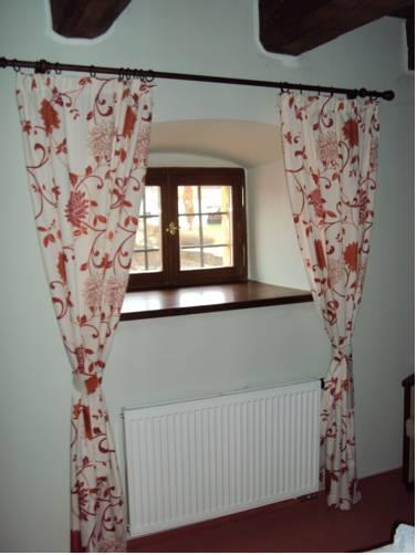 Отель Zámecký Hotel Ctěnice