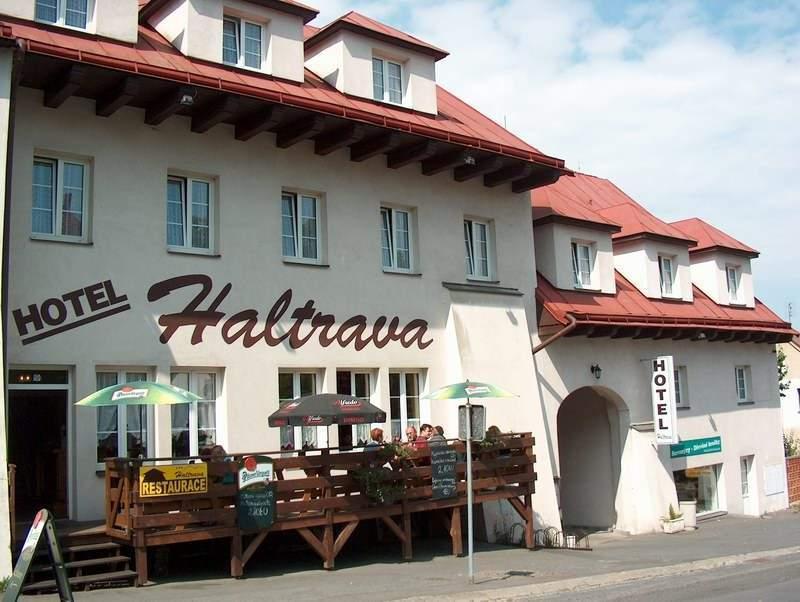 Отель Hotel Haltrava