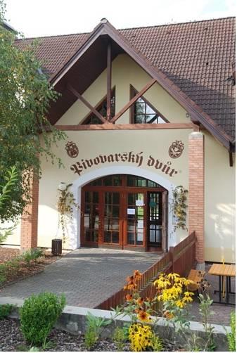 Отель Pivovarský dvůr Zvíkov