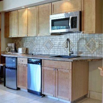 Отель Best Western Sunapee Lake Lodge