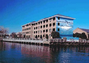 Отель Best Western Plus Coastline Inn