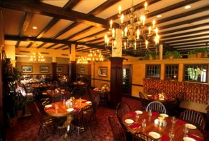 Отель Best Western Premier Mariemont Inn