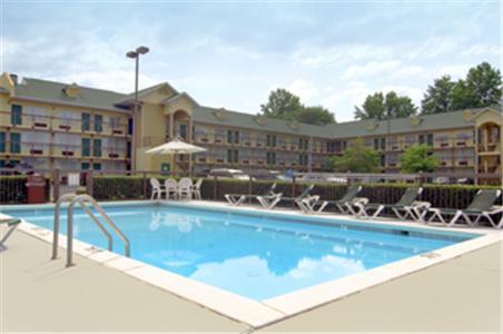 Отель Best Western Greenbrier Inn