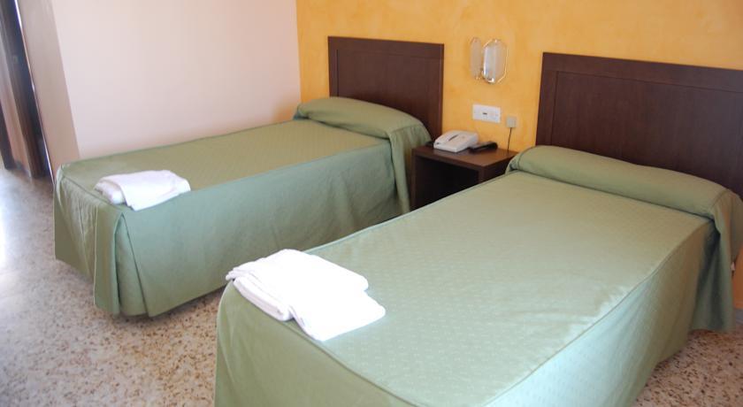 Отель Hotel Balfagón