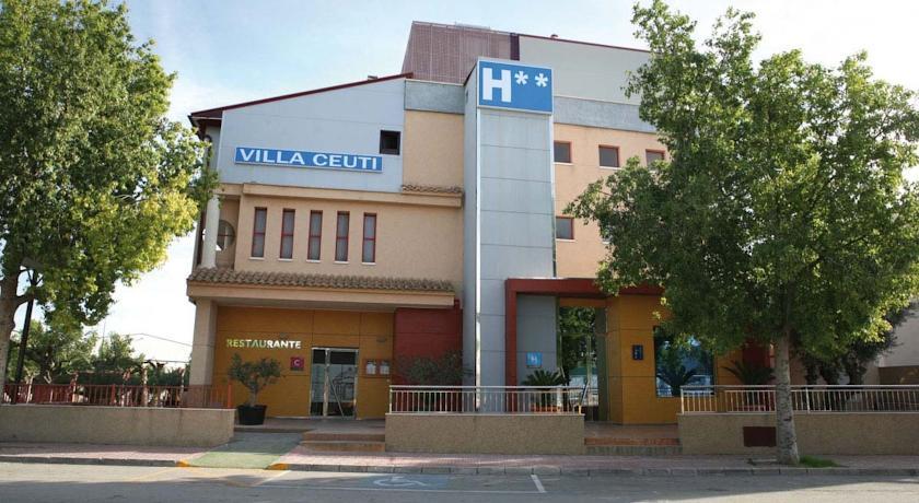 Отель Hotel Villa Ceuti