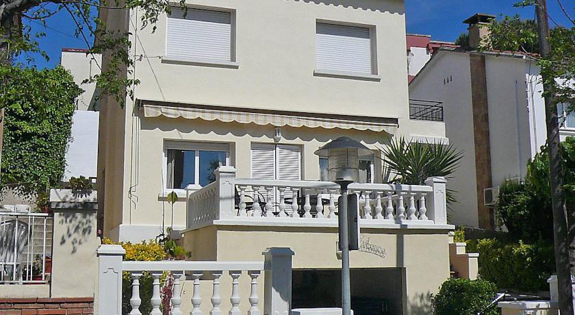 Апартаменты Holiday home Cirbonera Masnou