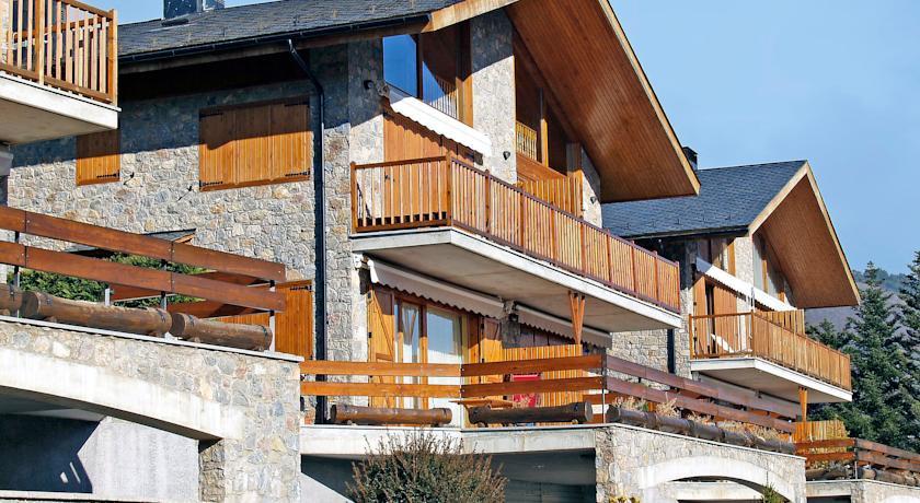 Апартаменты Holiday House Joan Maragall Planòles