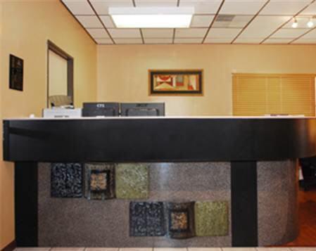 Отель Best Western Santa Fe Inn