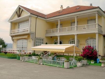 Отель Hotel Gallego