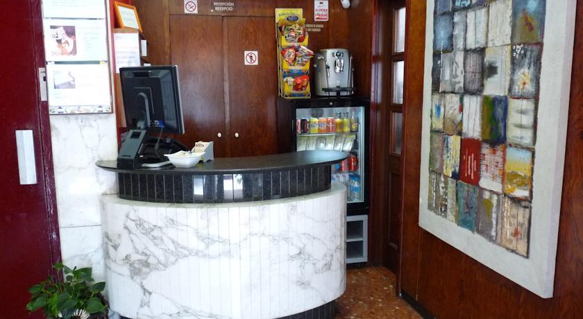 Отель Pension San Justo