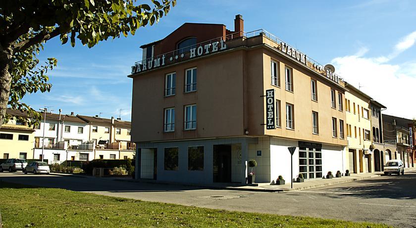 Отель Hotel Arumí