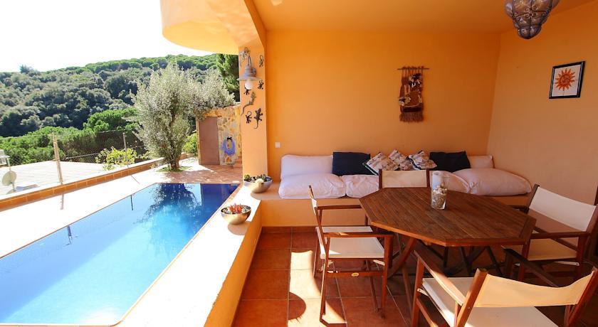 Апартаменты Holiday home Casa Roig Arenys de Munt
