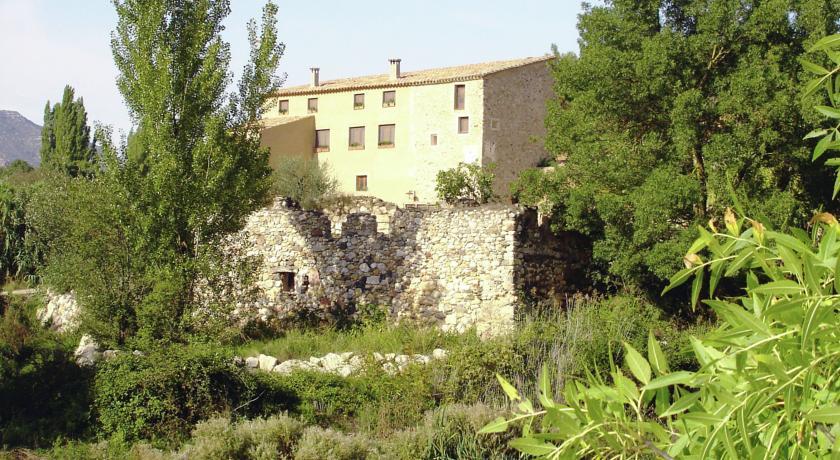 Отель Holiday Home Moli Del Pont Cornudella Del Montsant