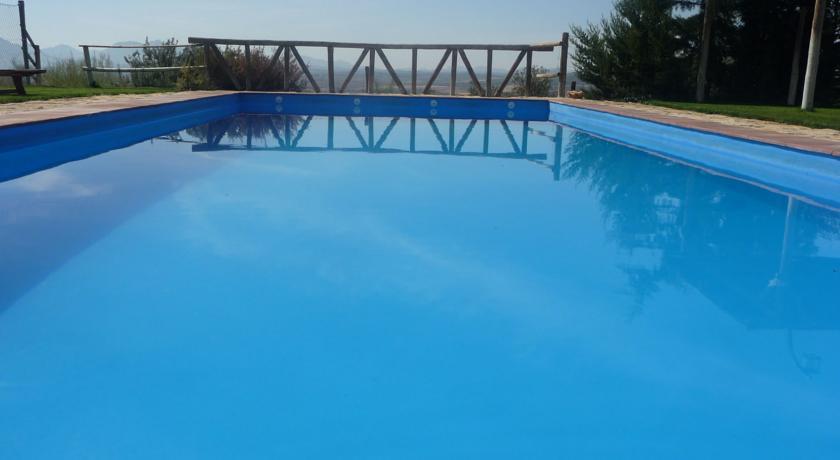 Апартаменты Holiday Home Cortijo El Morron Fuentes De Cesna