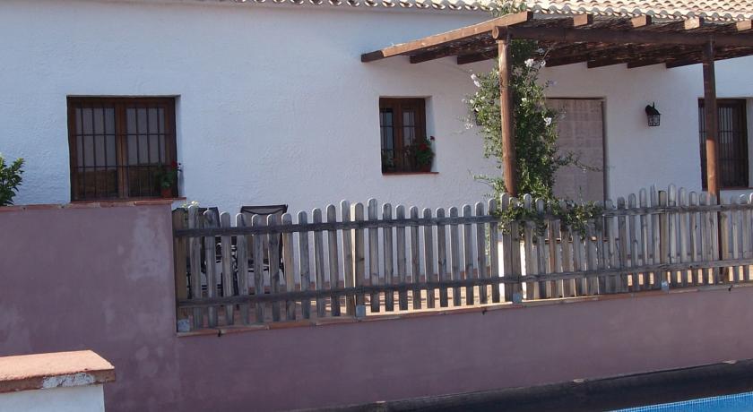 Отель Holiday Home Posada Del Silillo Fuentes De Cesna