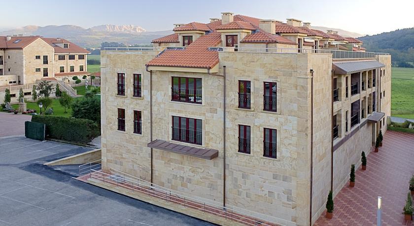 Апартаменты Apartamentos Villa Pasiega