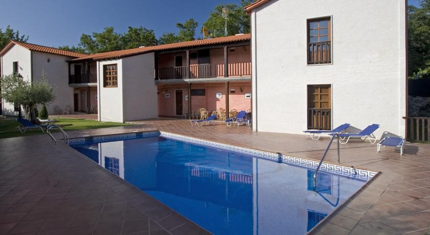 Апартаменты Apartment El Castano Lobios