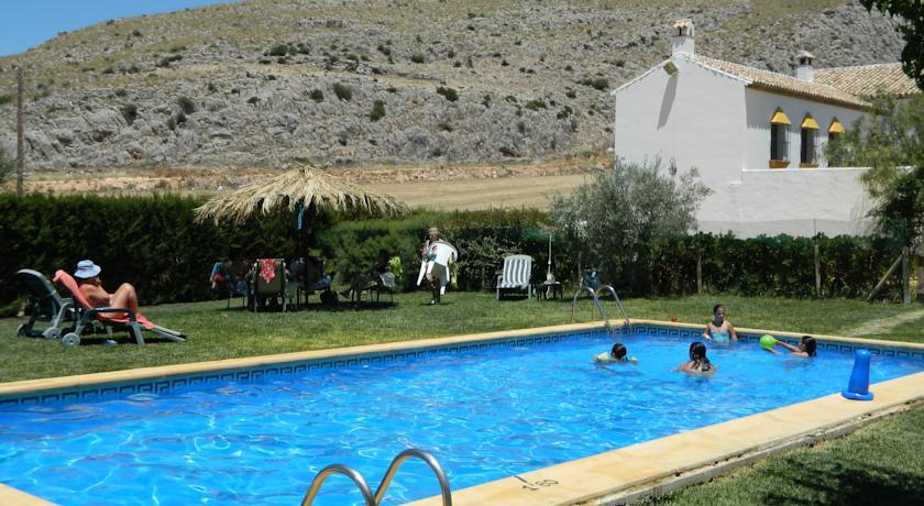 Отель Cortijo el Puntal de Teba