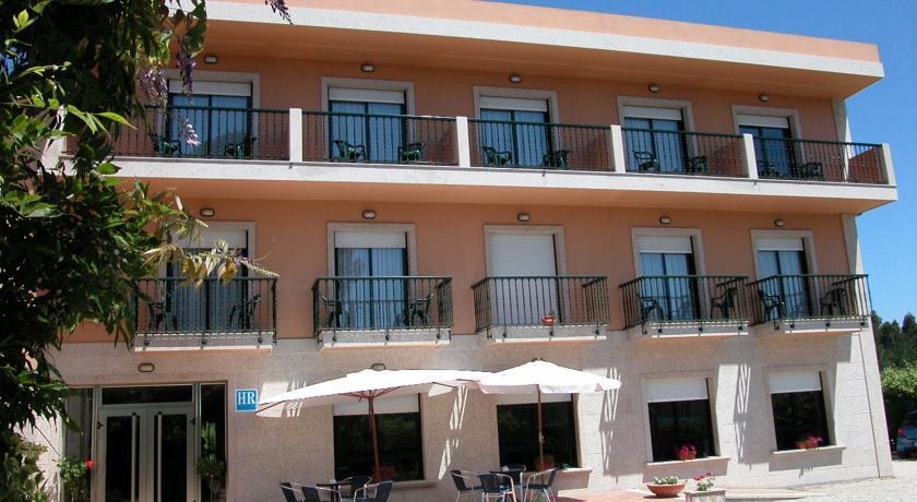 Отель Hotel Cachada