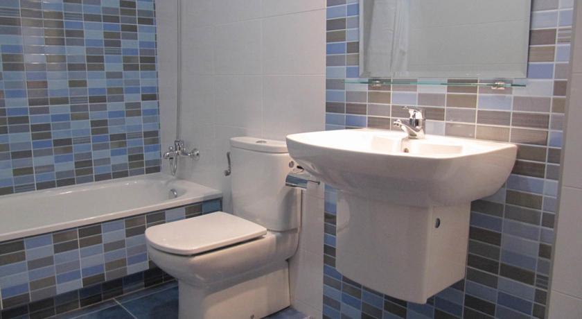 Отель Hotel Amenal