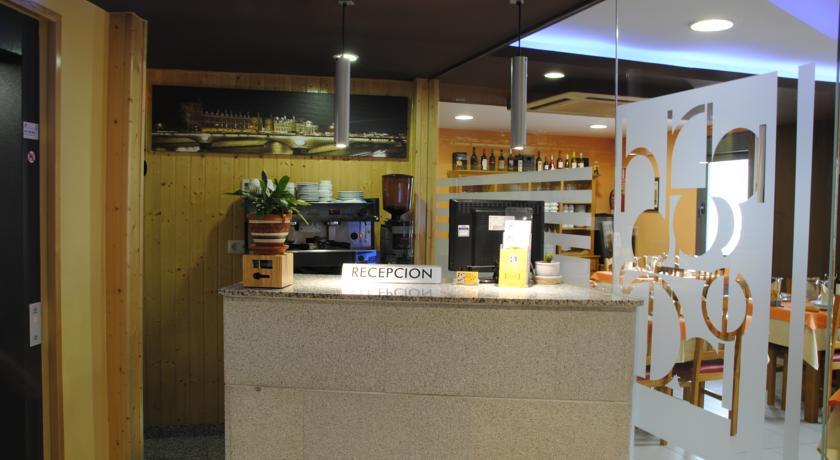 Отель Hotel Alegría