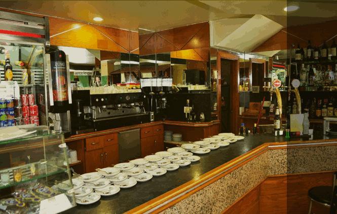 Отель Hotel Lázaro