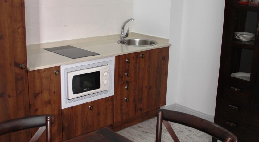 Апартаменты Apartamentos Rurales La Villa de Piedra